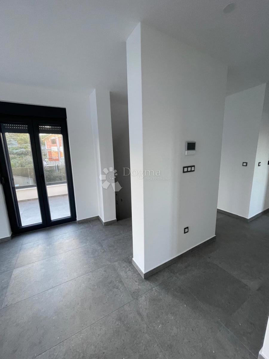 Stanovanje Murter, 91,06m2