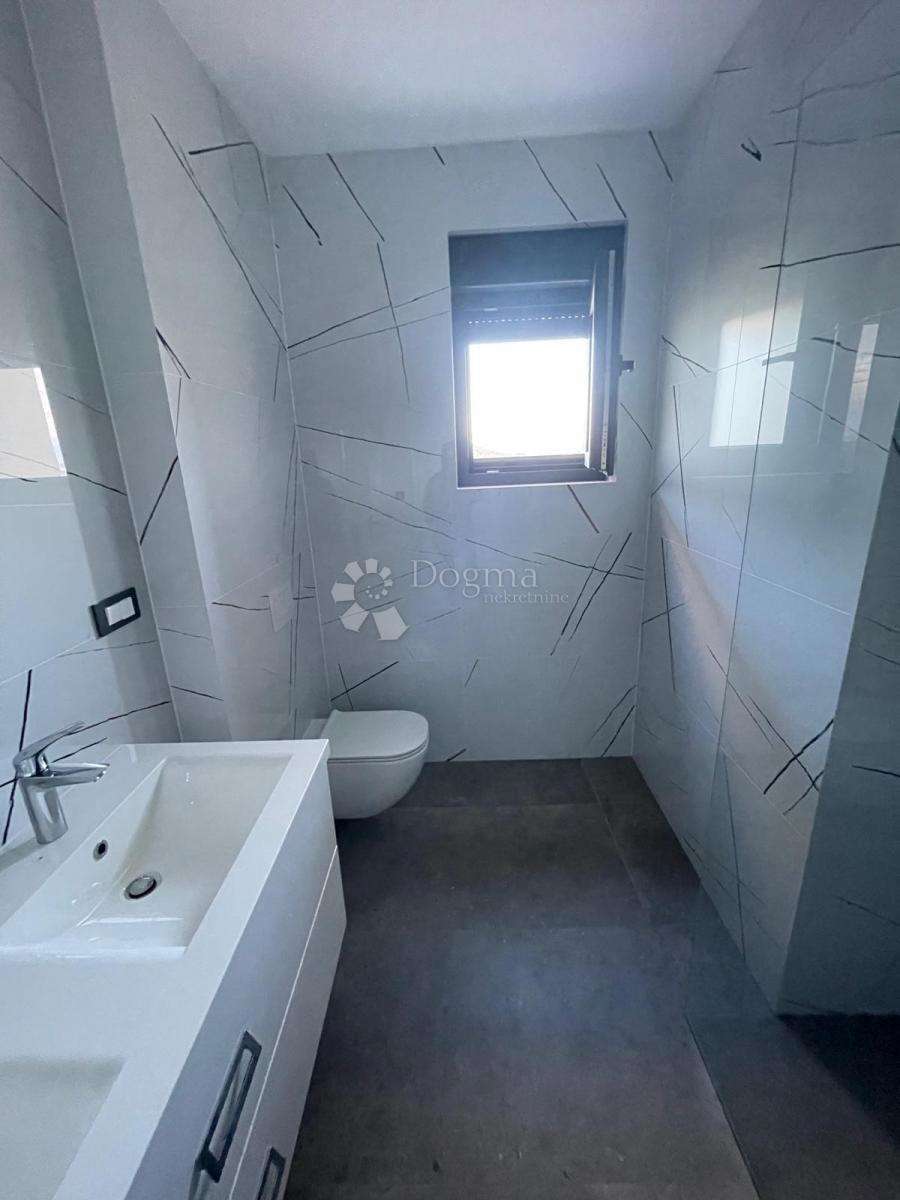 Stanovanje Murter, 91,06m2