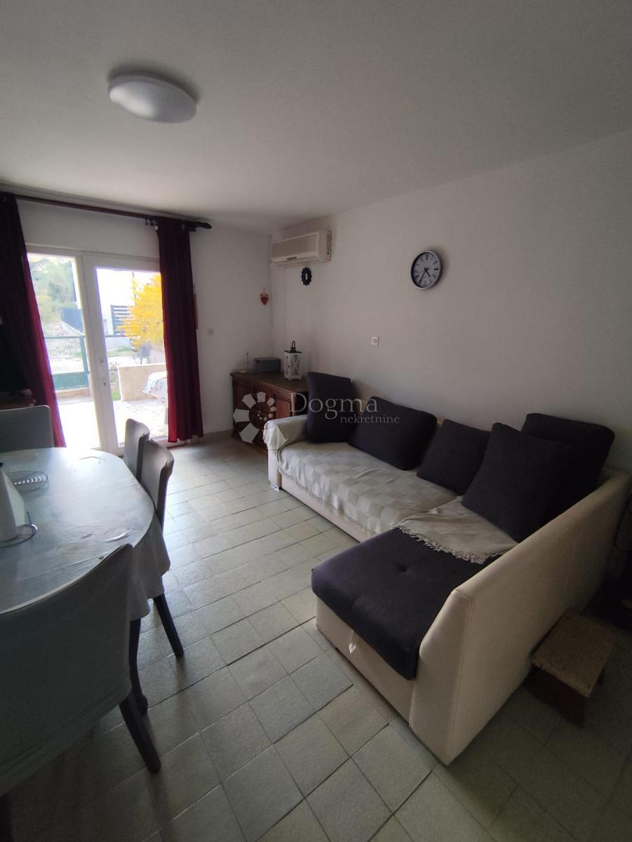 Hiša Pirovac, 110m2