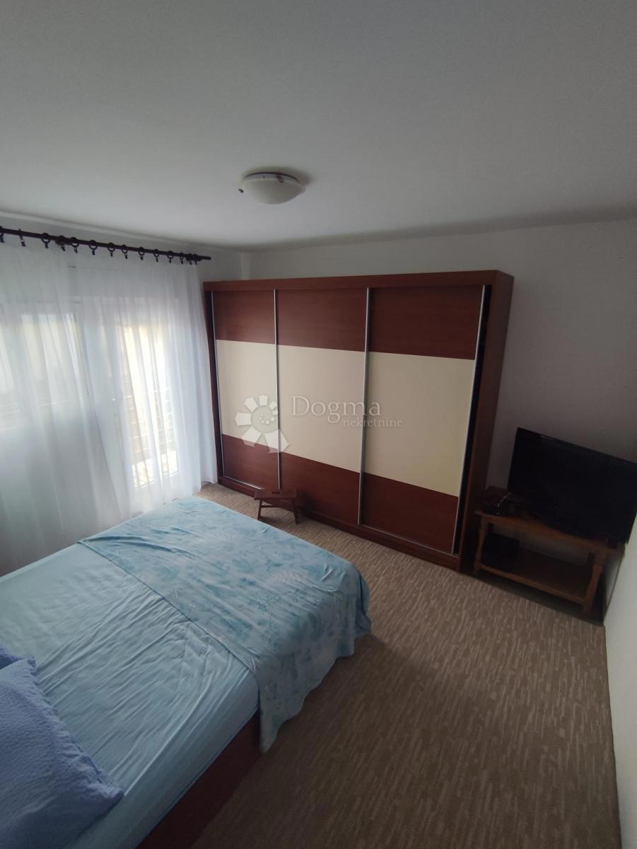 Hiša Pirovac, 110m2