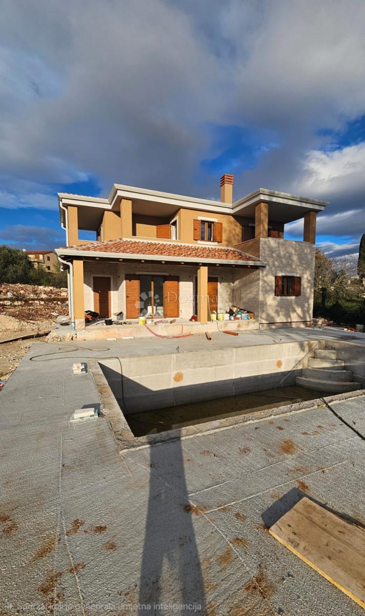 Hiša Kaštelir, Kaštelir-Labinci, 190m2