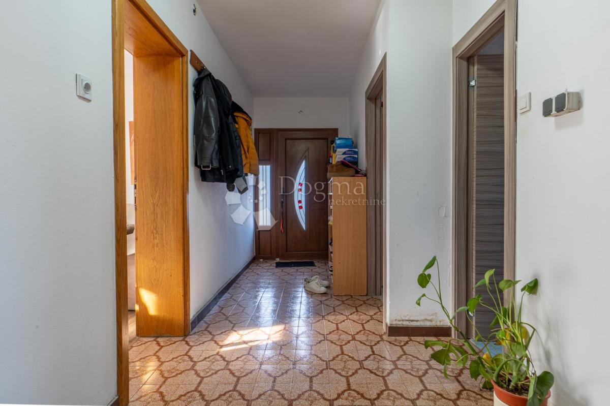 Stanovanje Marinići, Viškovo, 97,50m2