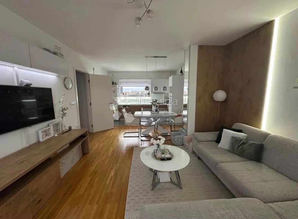 Stanovanje Retfala, Osijek, 74,92m2