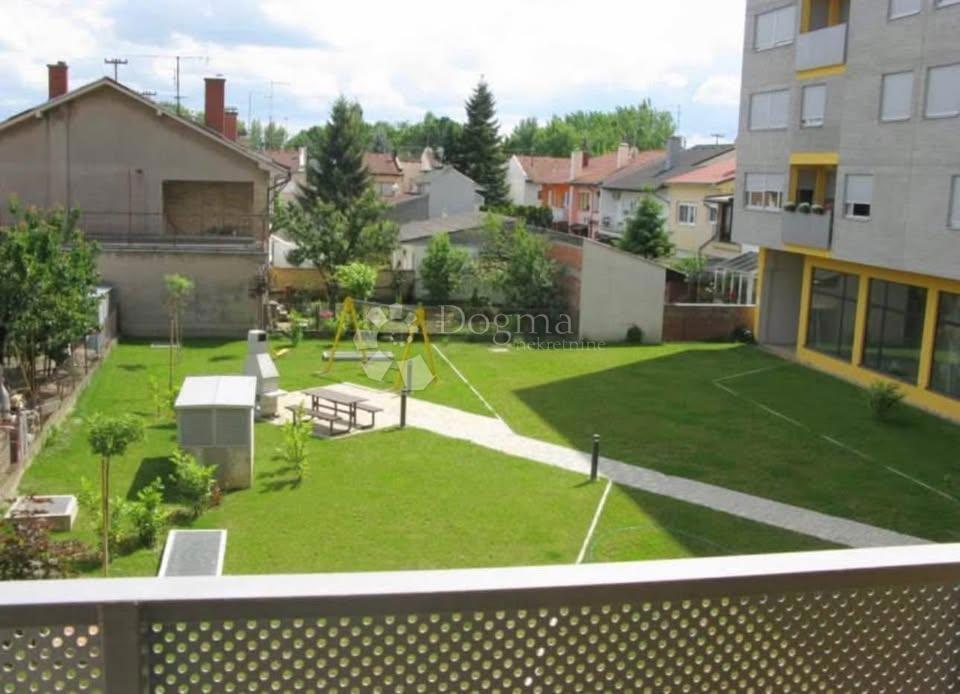 Stanovanje Retfala, Osijek, 74,92m2