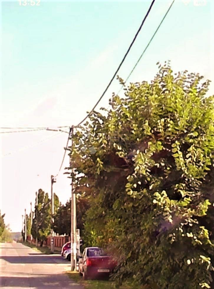 Zazidljivo zemljišče Centar, Vukovar, 241m2