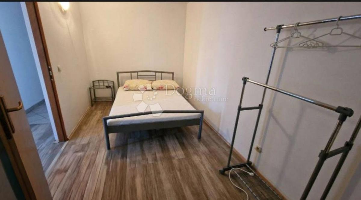 Hiša Grebaštica, Šibenik - Okolica, 150m2