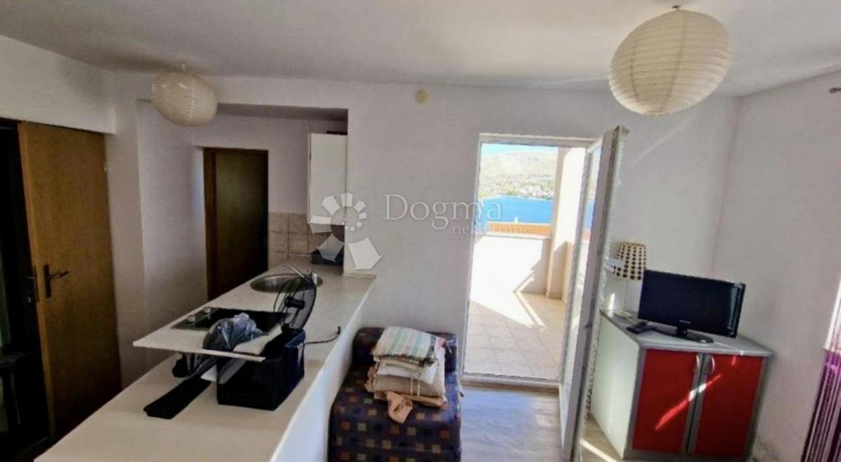 Hiša Grebaštica, Šibenik - Okolica, 150m2