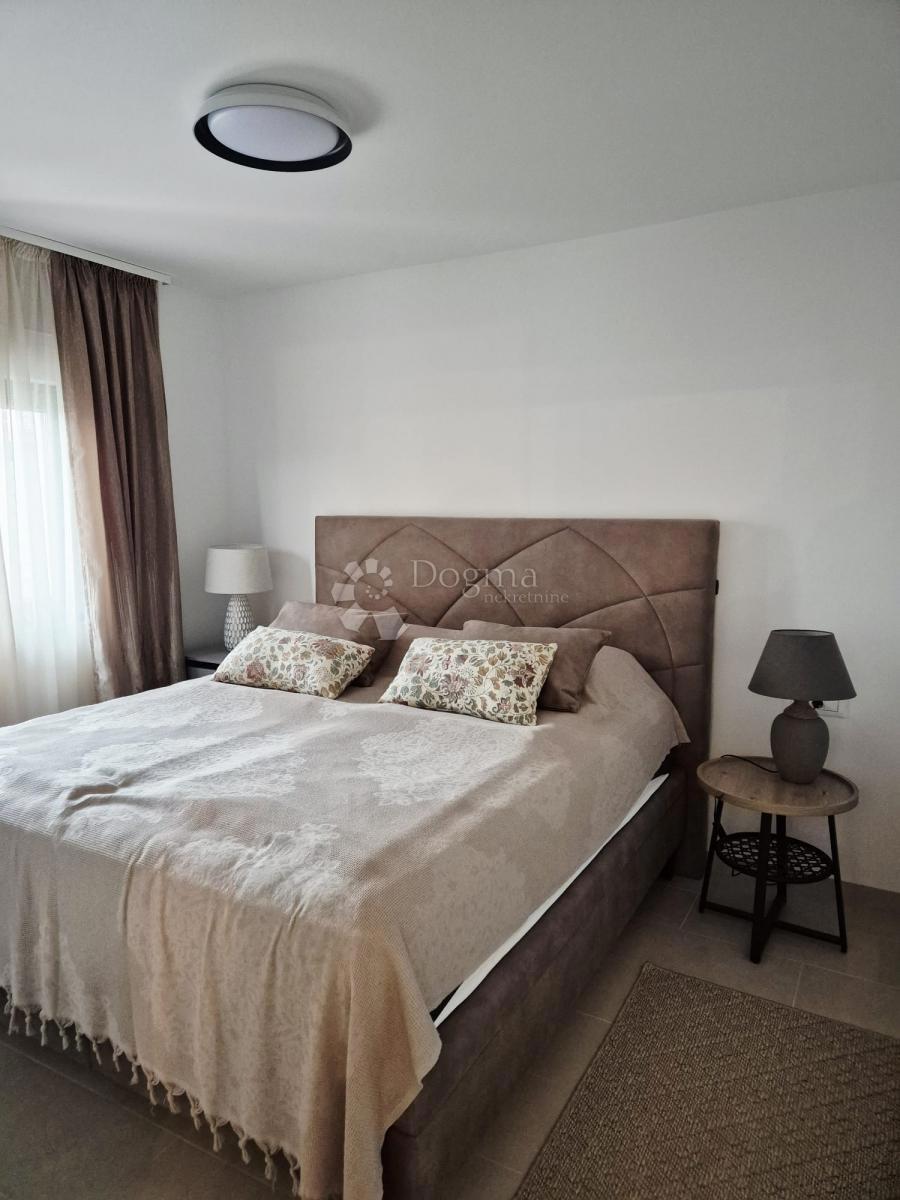 Stanovanje Mastrinka, Trogir - Okolica, 65m2