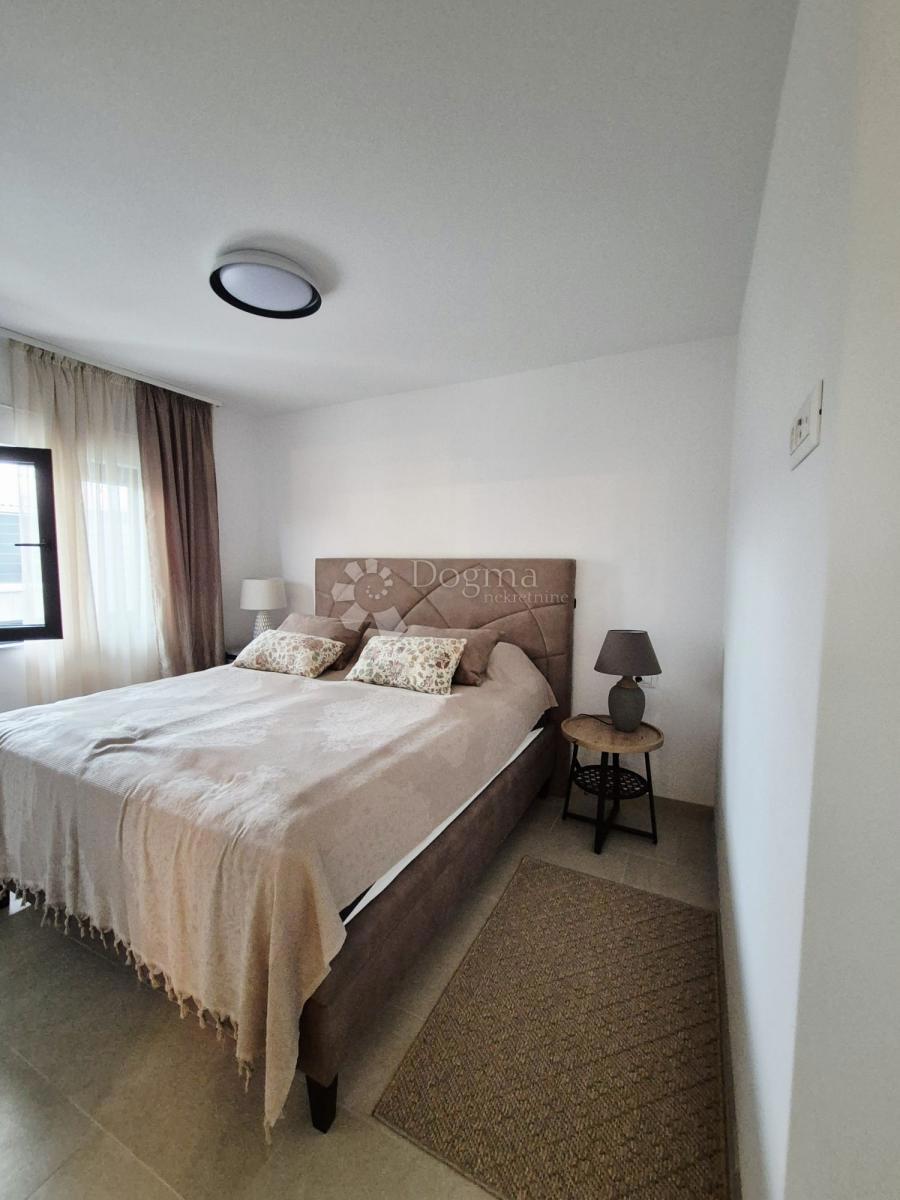 Stanovanje Mastrinka, Trogir - Okolica, 65m2