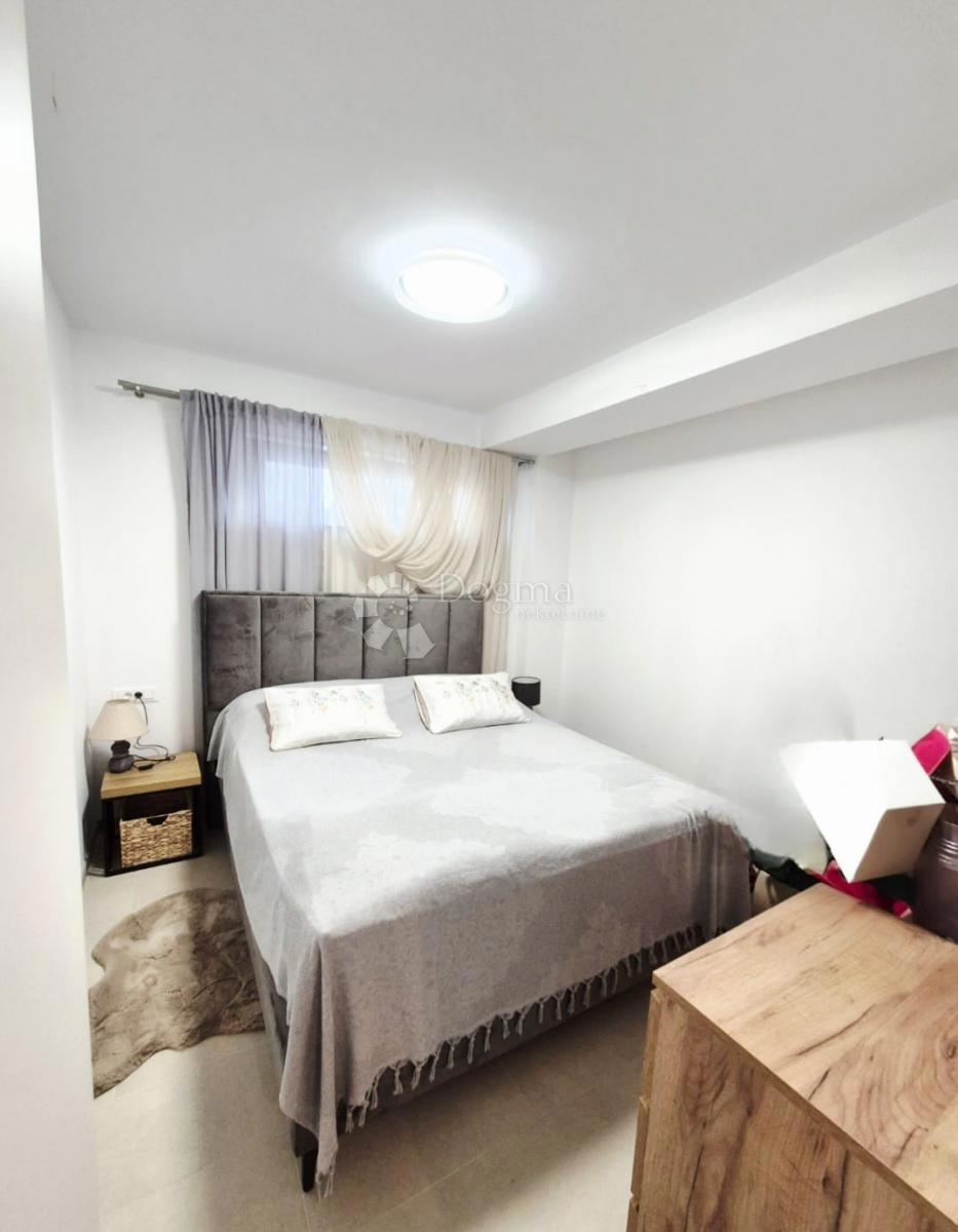 Stanovanje Mastrinka, Trogir - Okolica, 65m2