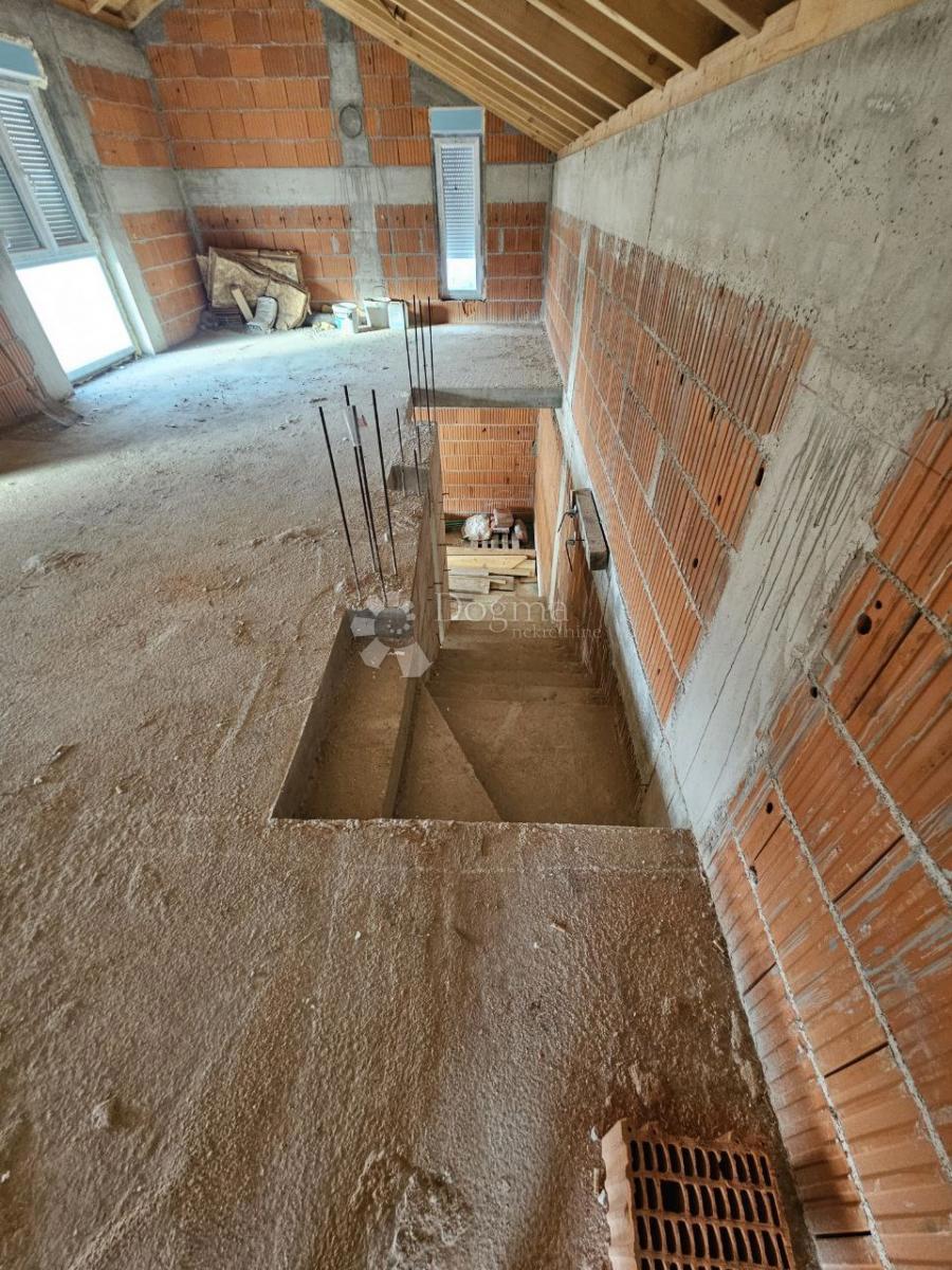 Hiša Poljica, Marina, 110m2