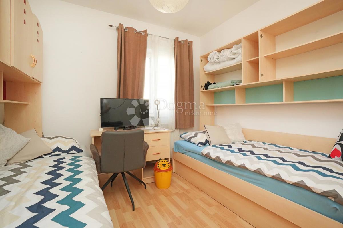 Stanovanje Štinjan, Pula, 70,02m2