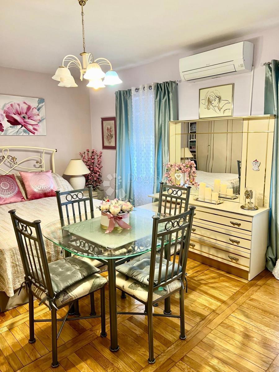 Hiša Kustošija, Črnomerec, 262m2