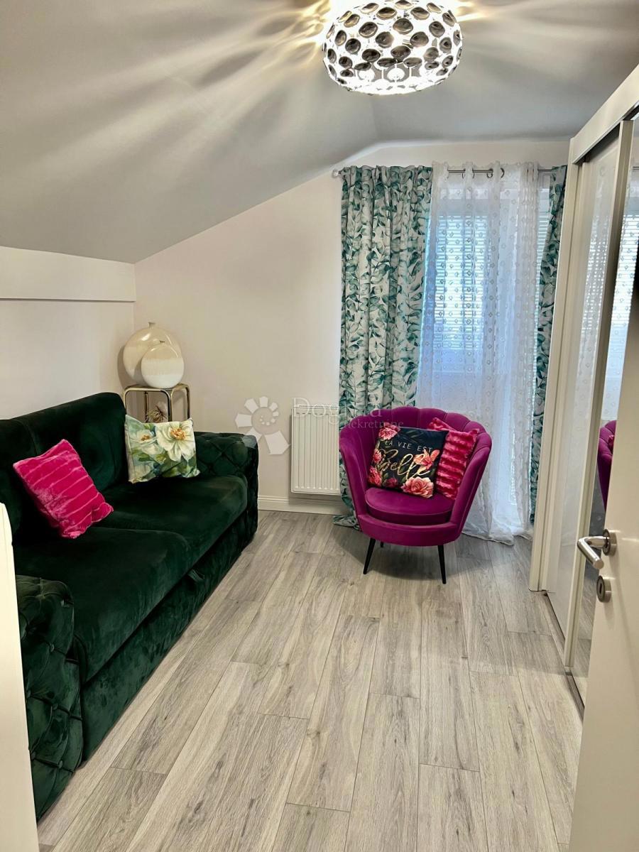 Hiša Kustošija, Črnomerec, 262m2