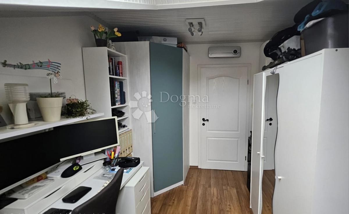 Stanovanje Belveder, Rijeka, 83m2