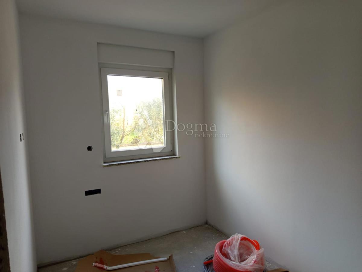 Stanovanje Valdebek, Pula, 54,98m2