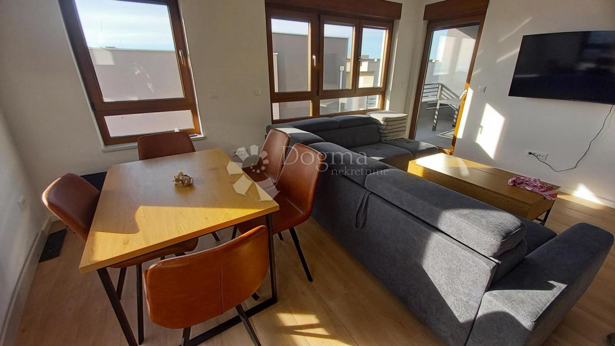 Stanovanje Makarska, 66,57m2