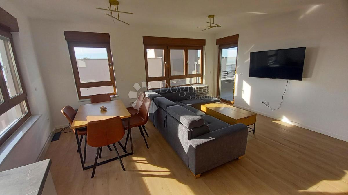 Stanovanje Makarska, 66,57m2