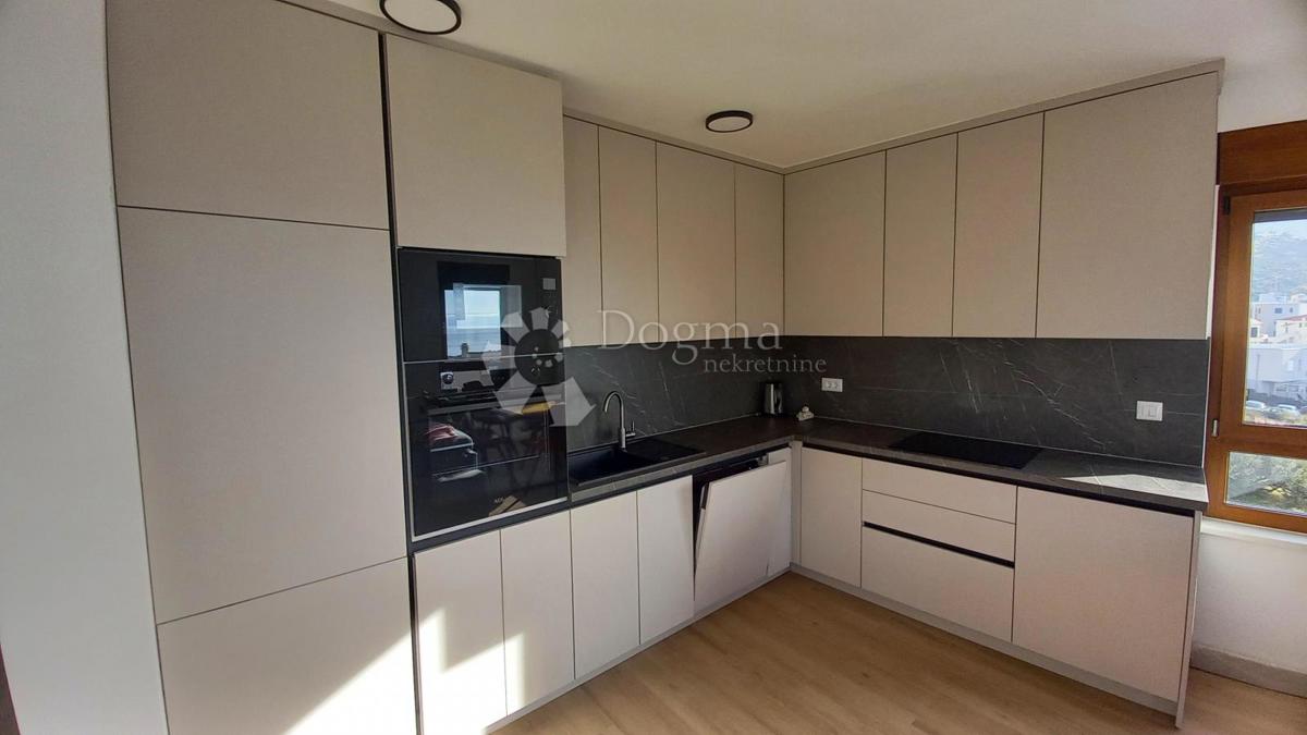 Stanovanje Makarska, 66,57m2