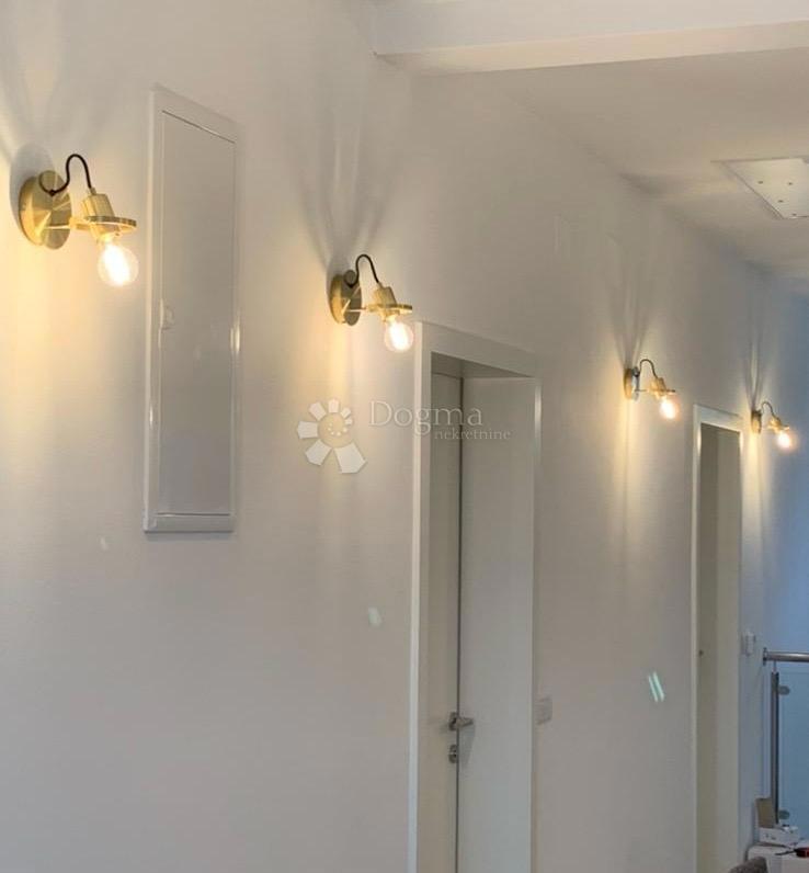 Hiša Biograd na Moru, 216m2