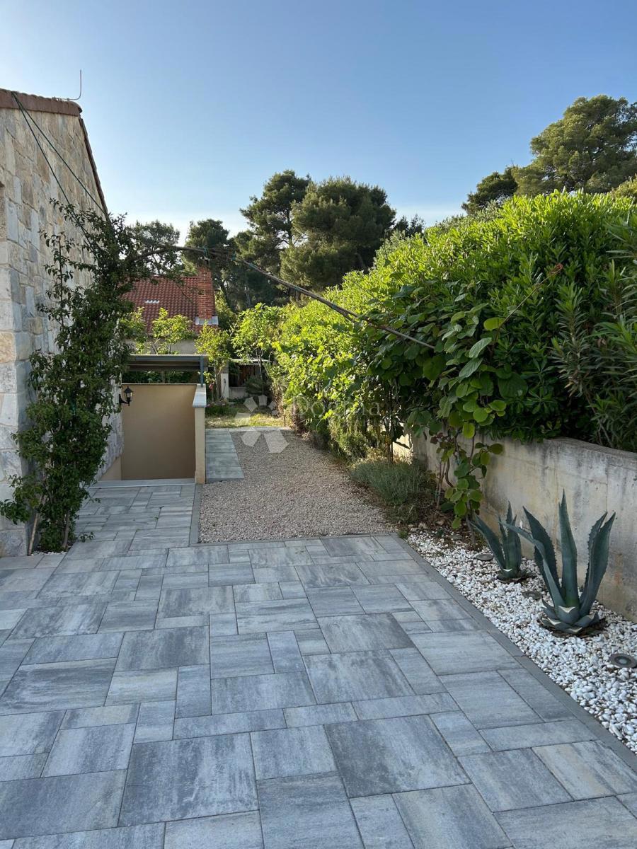 Hiša Biograd na Moru, 216m2