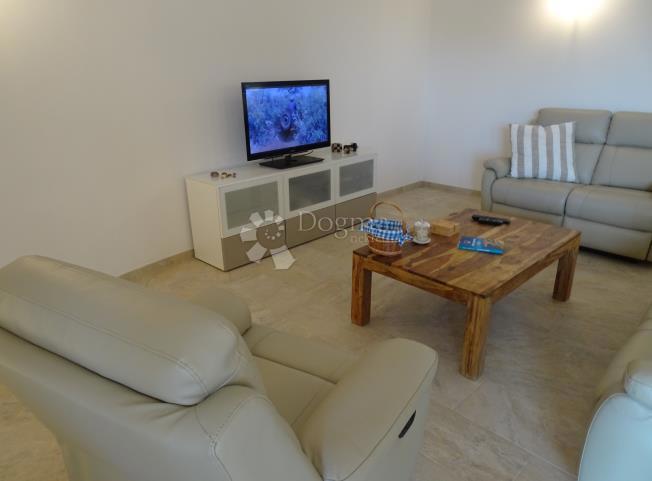 Hiša Biograd na Moru, 216m2