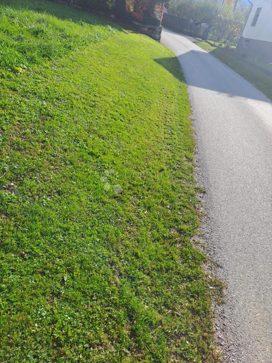 Zazidljivo zemljišče Ivanec, 1.656m2