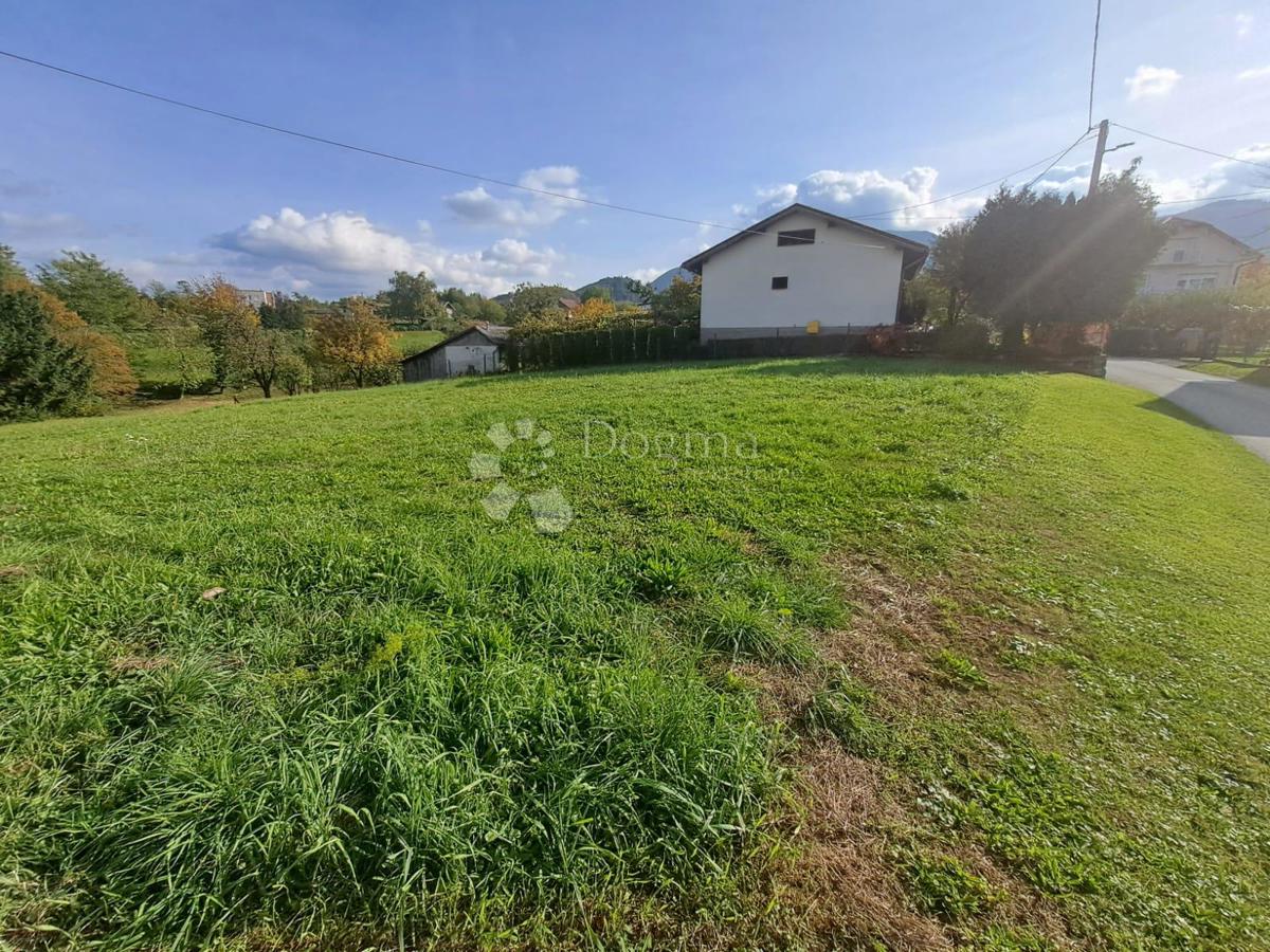 Zazidljivo zemljišče Ivanec, 1.656m2