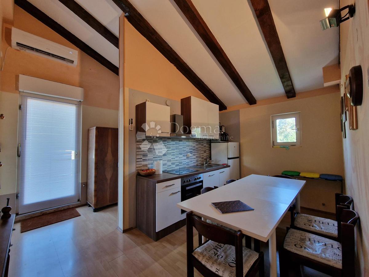 Stanovanje Valkane, Pula, 85m2