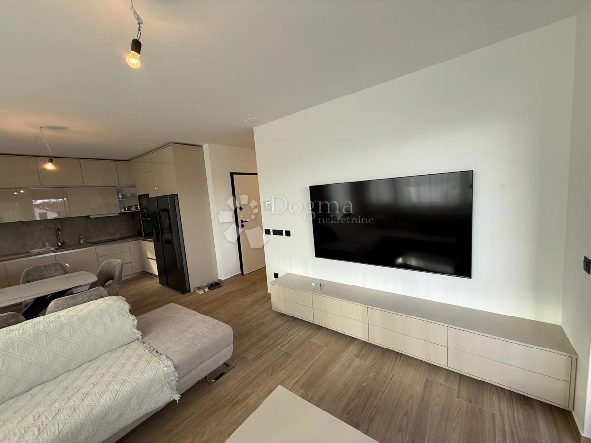 Apartma Petrčane, Zadar - Okolica, 180m2