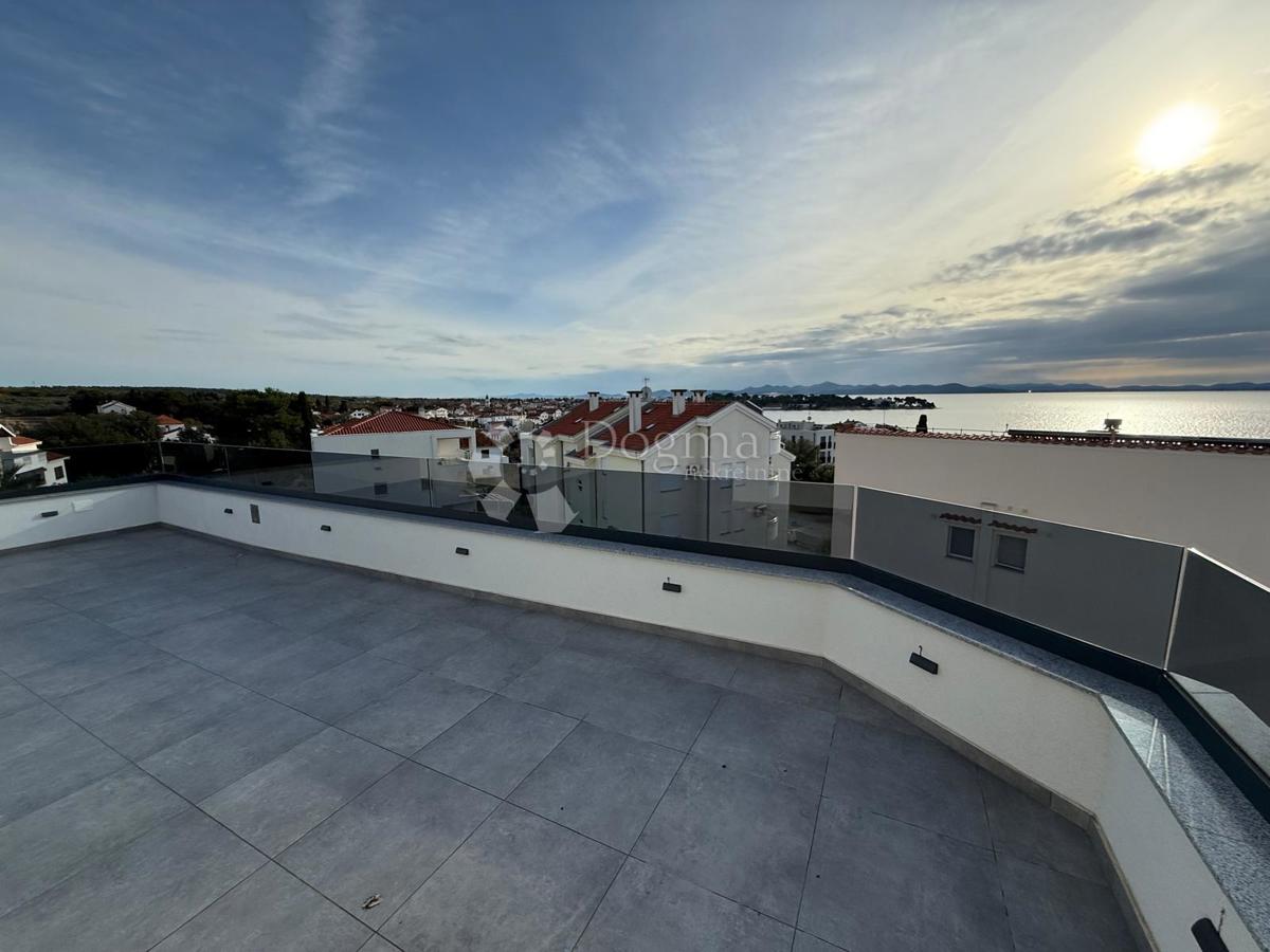 Apartma Petrčane, Zadar - Okolica, 180m2