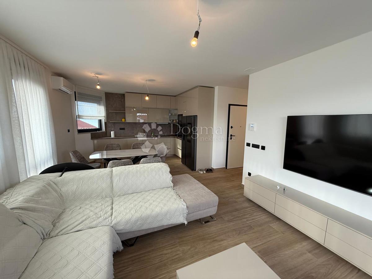 Apartma Petrčane, Zadar - Okolica, 180m2