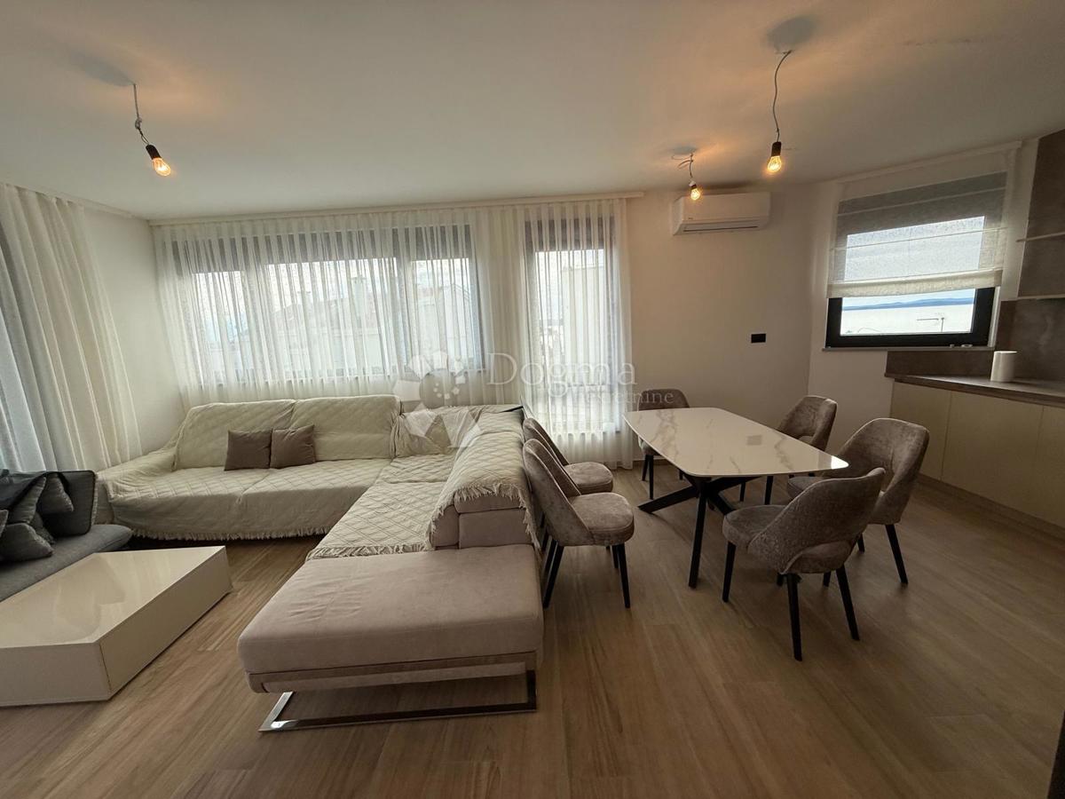 Apartma Petrčane, Zadar - Okolica, 180m2