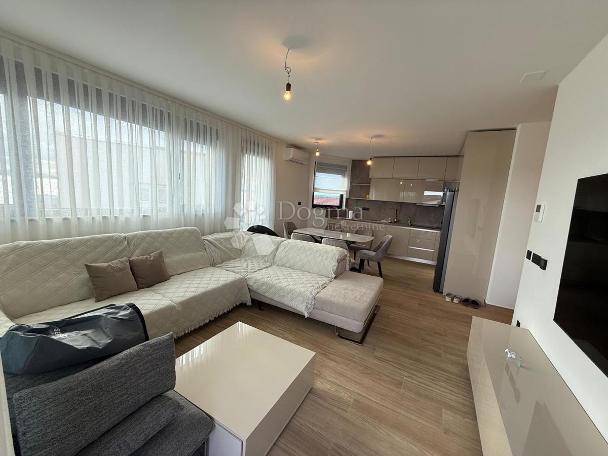 Apartma Petrčane, Zadar - Okolica, 180m2