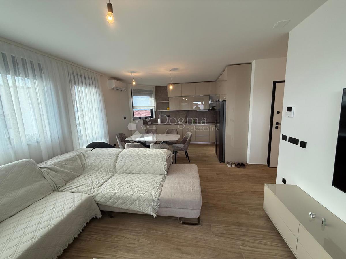 Apartma Petrčane, Zadar - Okolica, 180m2