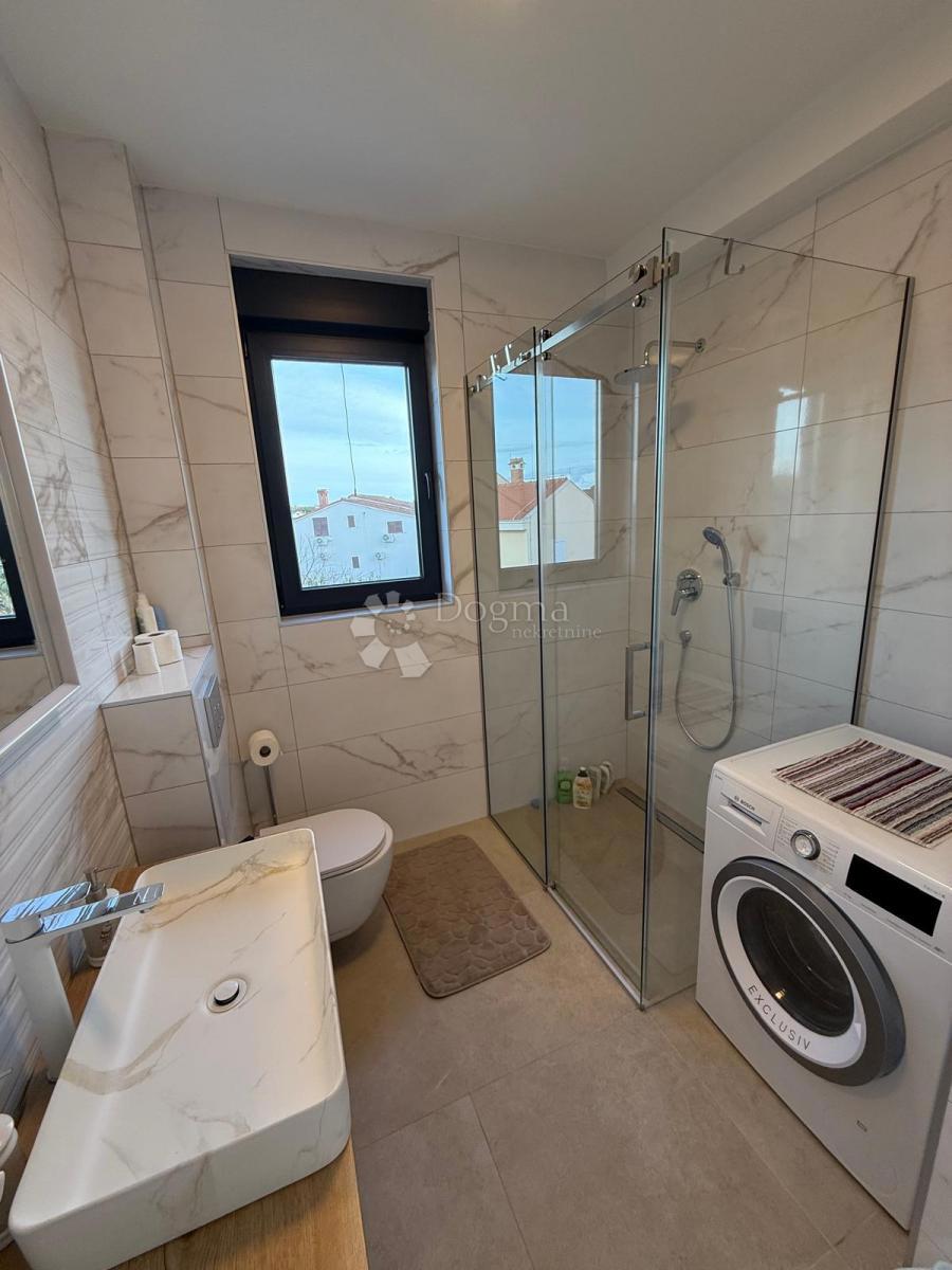 Apartma Petrčane, Zadar - Okolica, 180m2