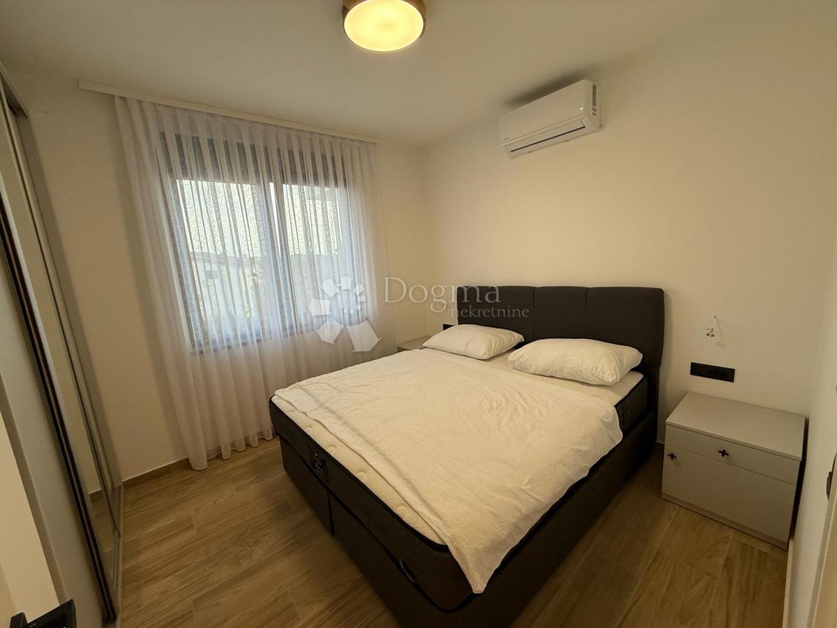 Apartma Petrčane, Zadar - Okolica, 180m2
