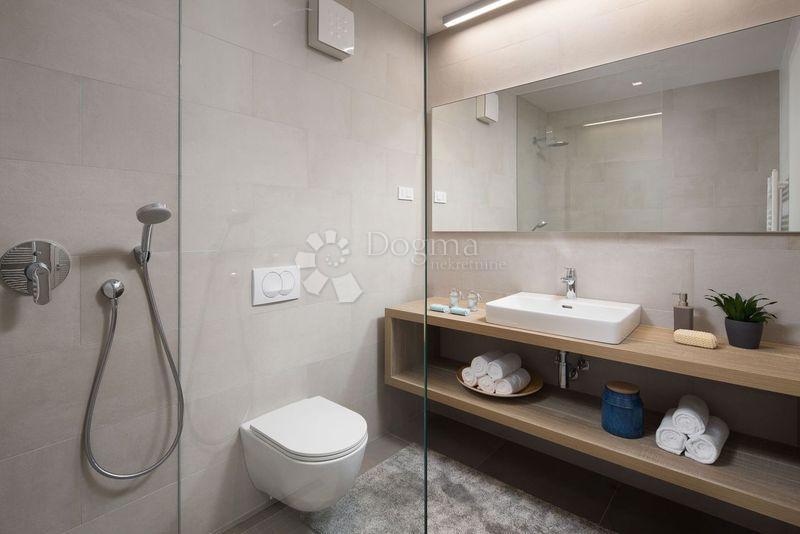 Hiša Novigrad, 255m2