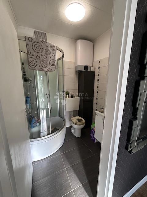 Stanovanje Kostrena, 75m2