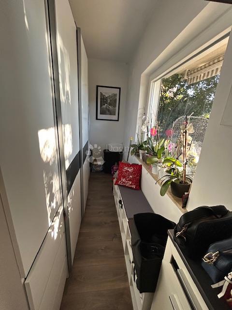 Stanovanje Kostrena, 75m2