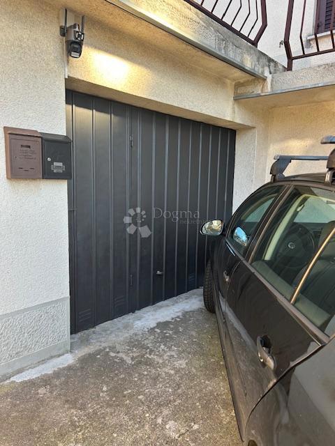 Stanovanje Kostrena, 75m2