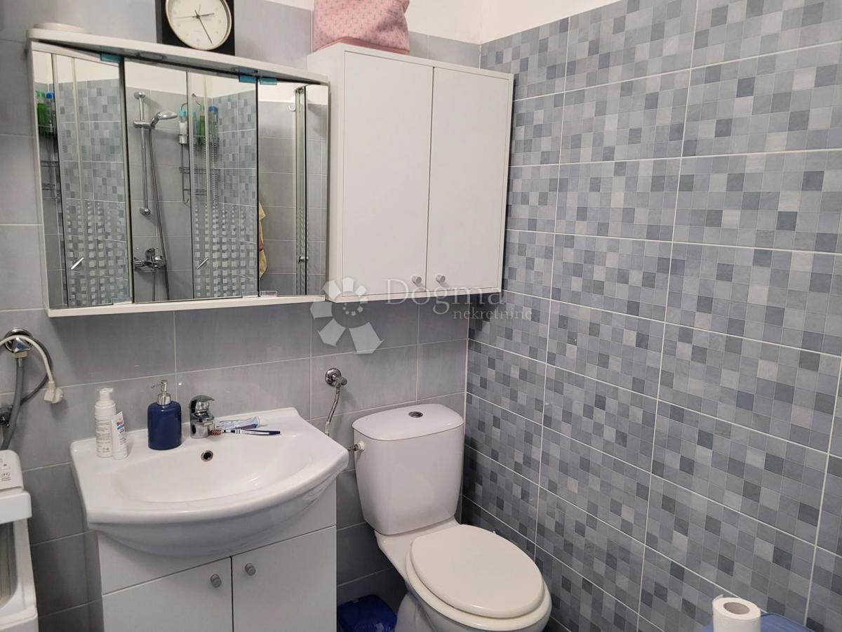 Hiša Brođanci, Bizovac, 179m2