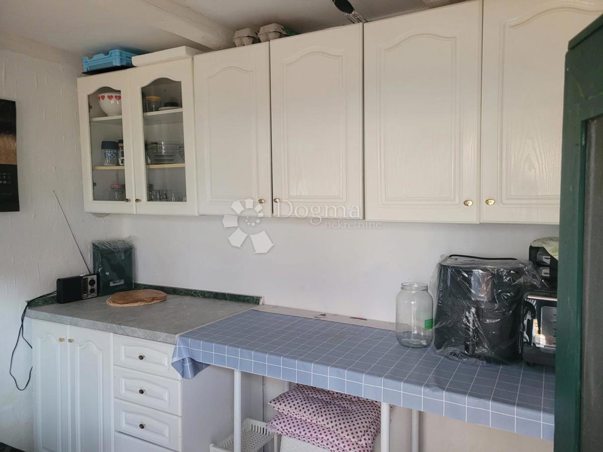 Hiša Brođanci, Bizovac, 179m2