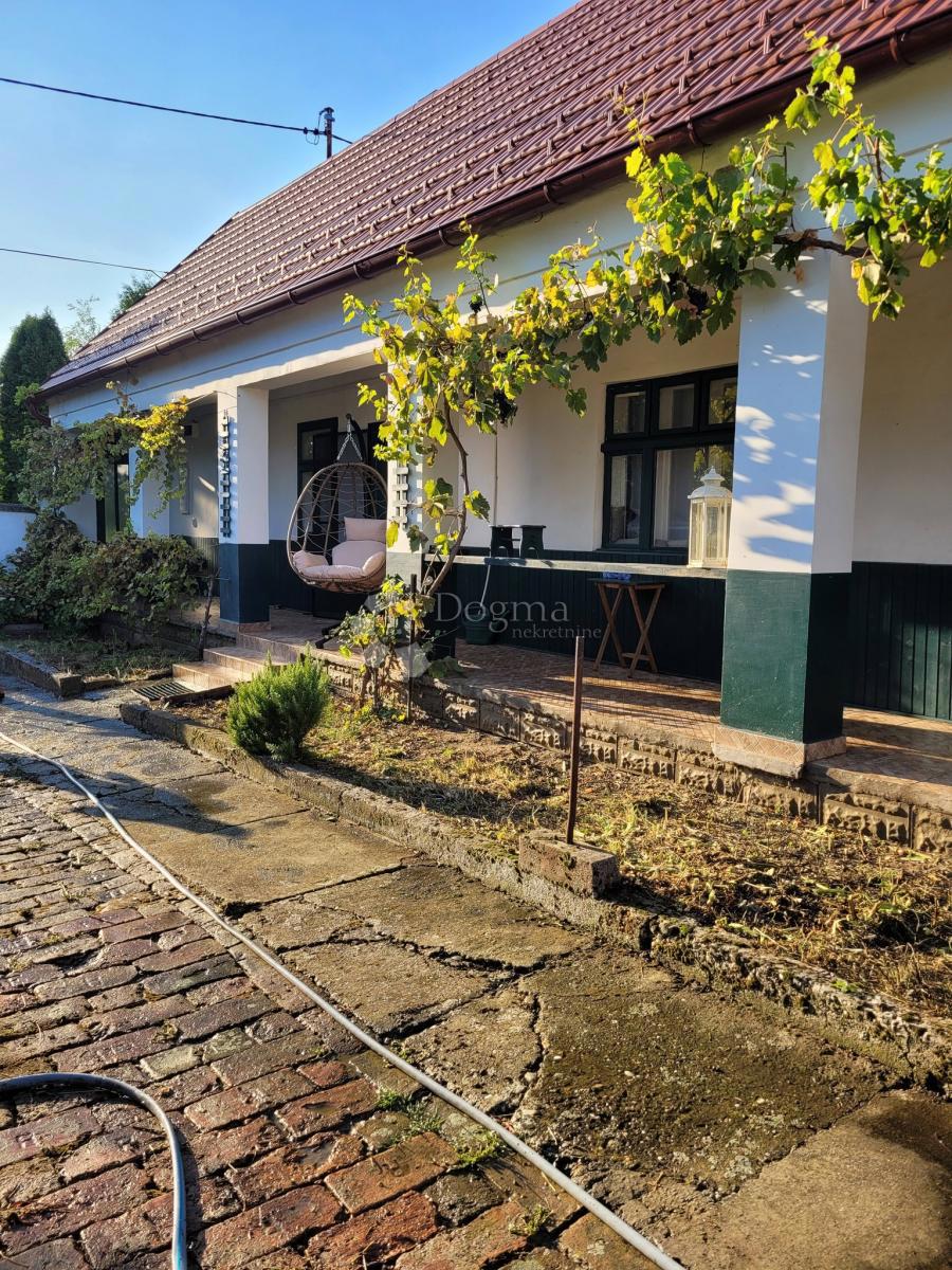 Hiša Brođanci, Bizovac, 179m2