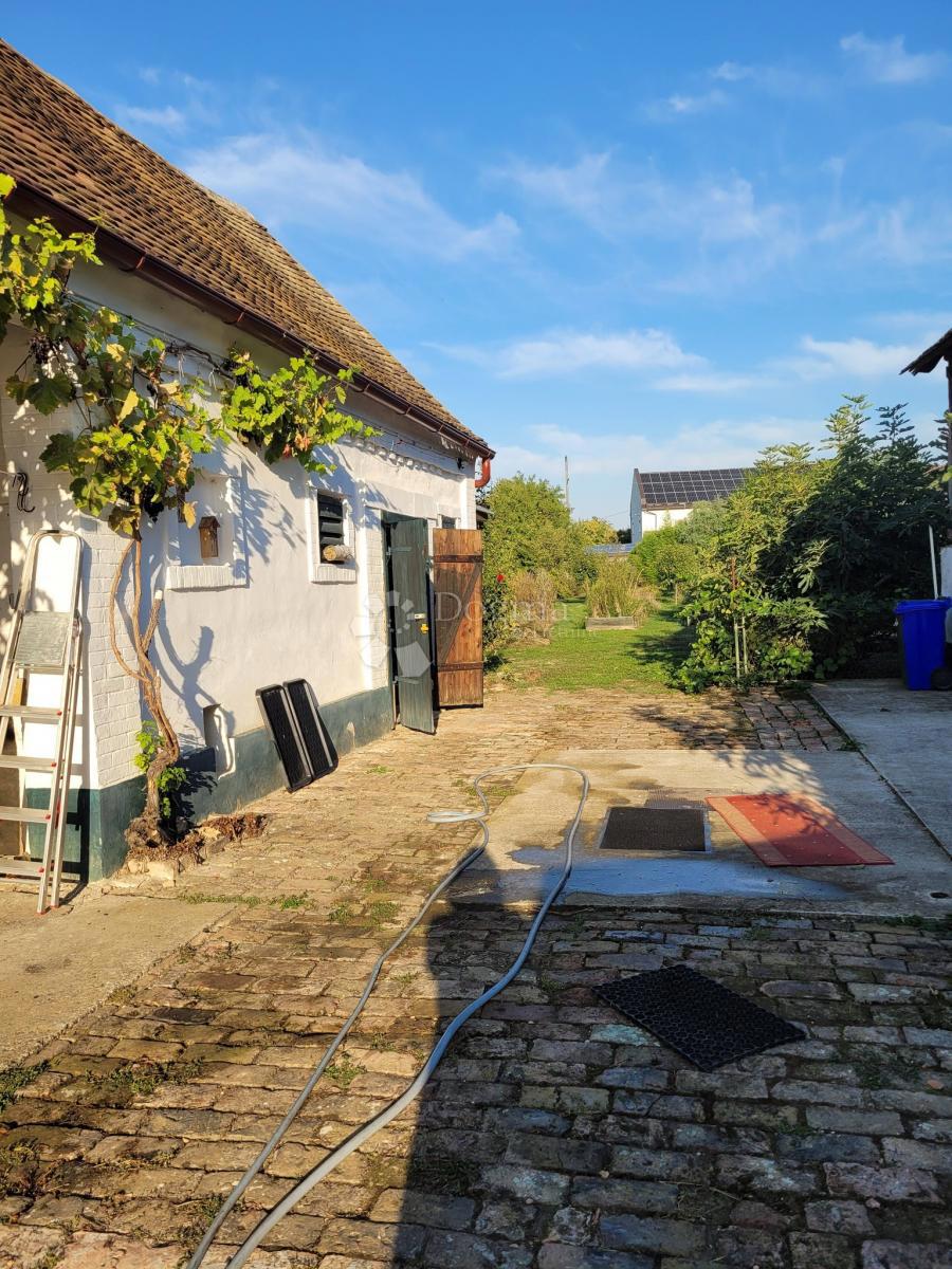 Hiša Brođanci, Bizovac, 179m2