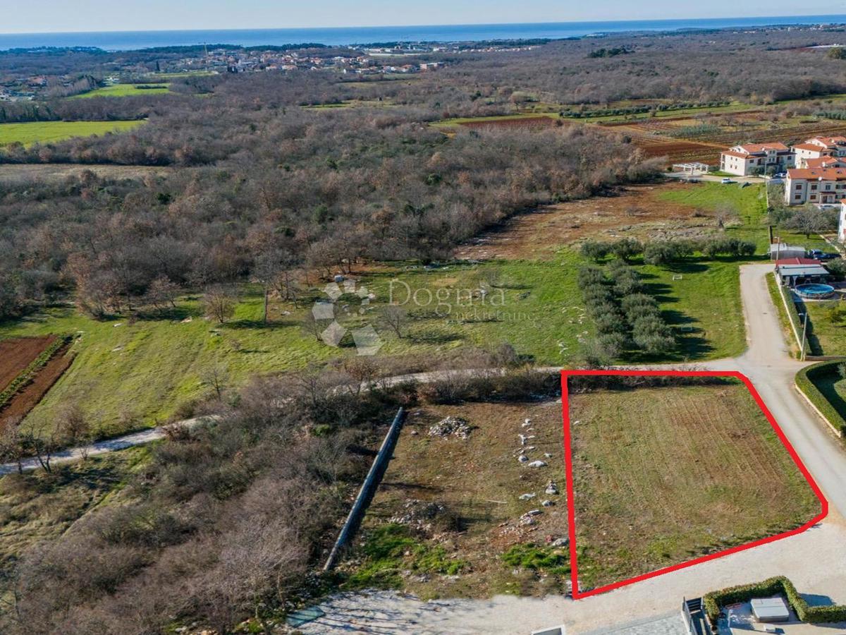 Zazidljivo zemljišče Poreč, 781m2