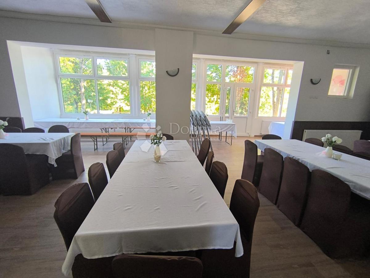 Hiša Nova Diklenica, Kapela, 266m2