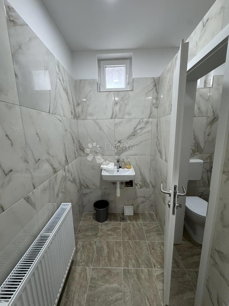 Hiša Nova Diklenica, Kapela, 266m2