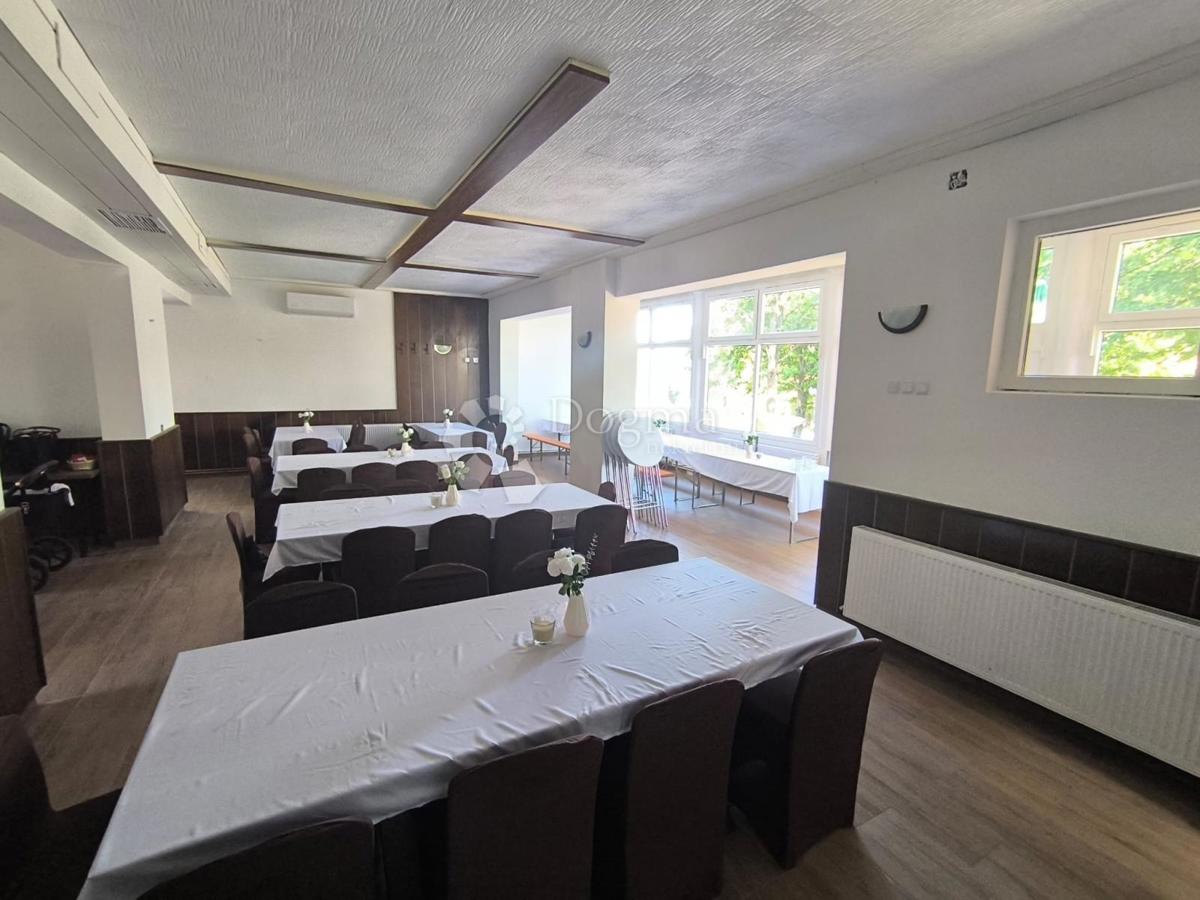 Hiša Nova Diklenica, Kapela, 266m2