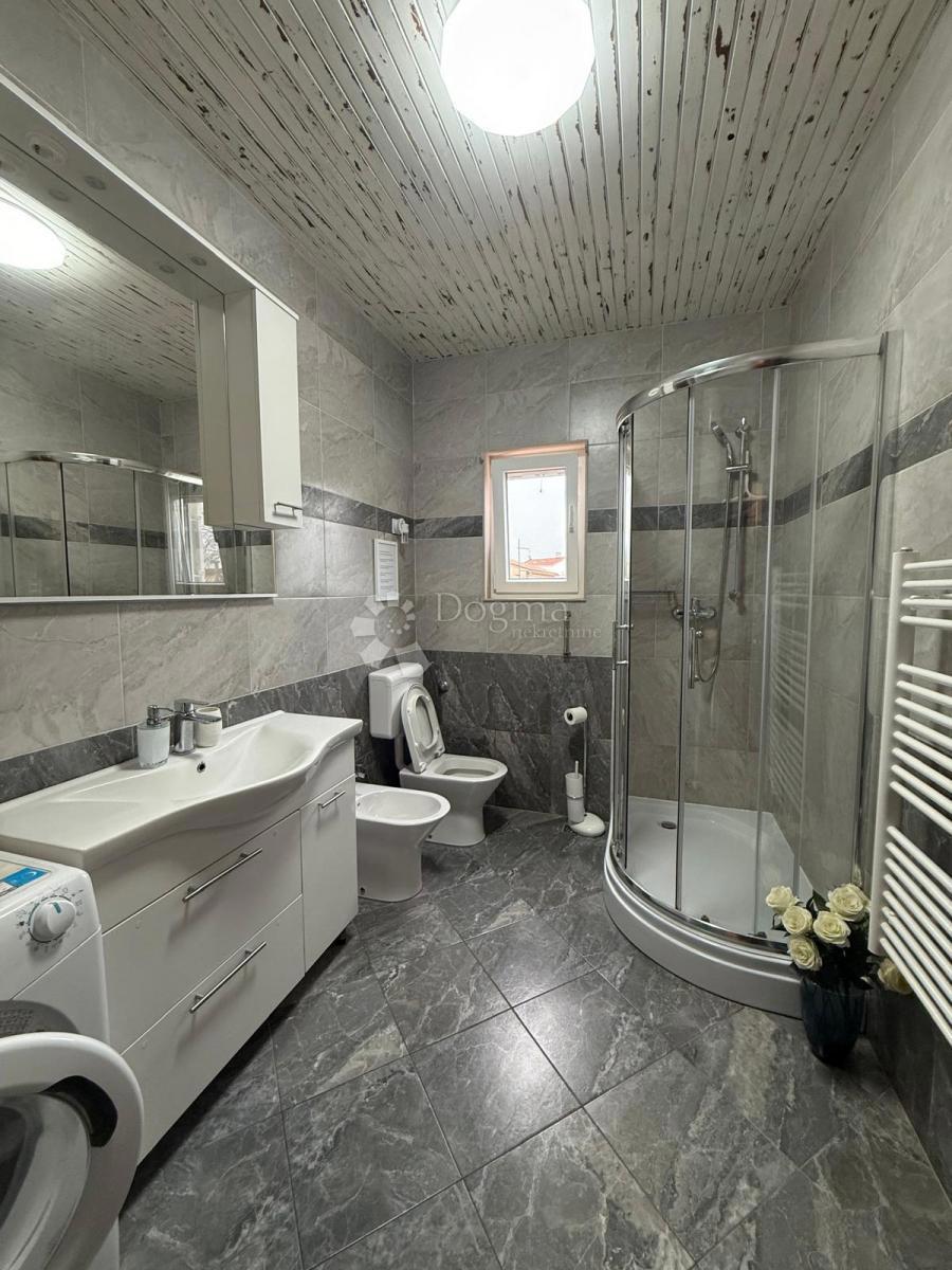 Stanovanje Fažana, 90m2